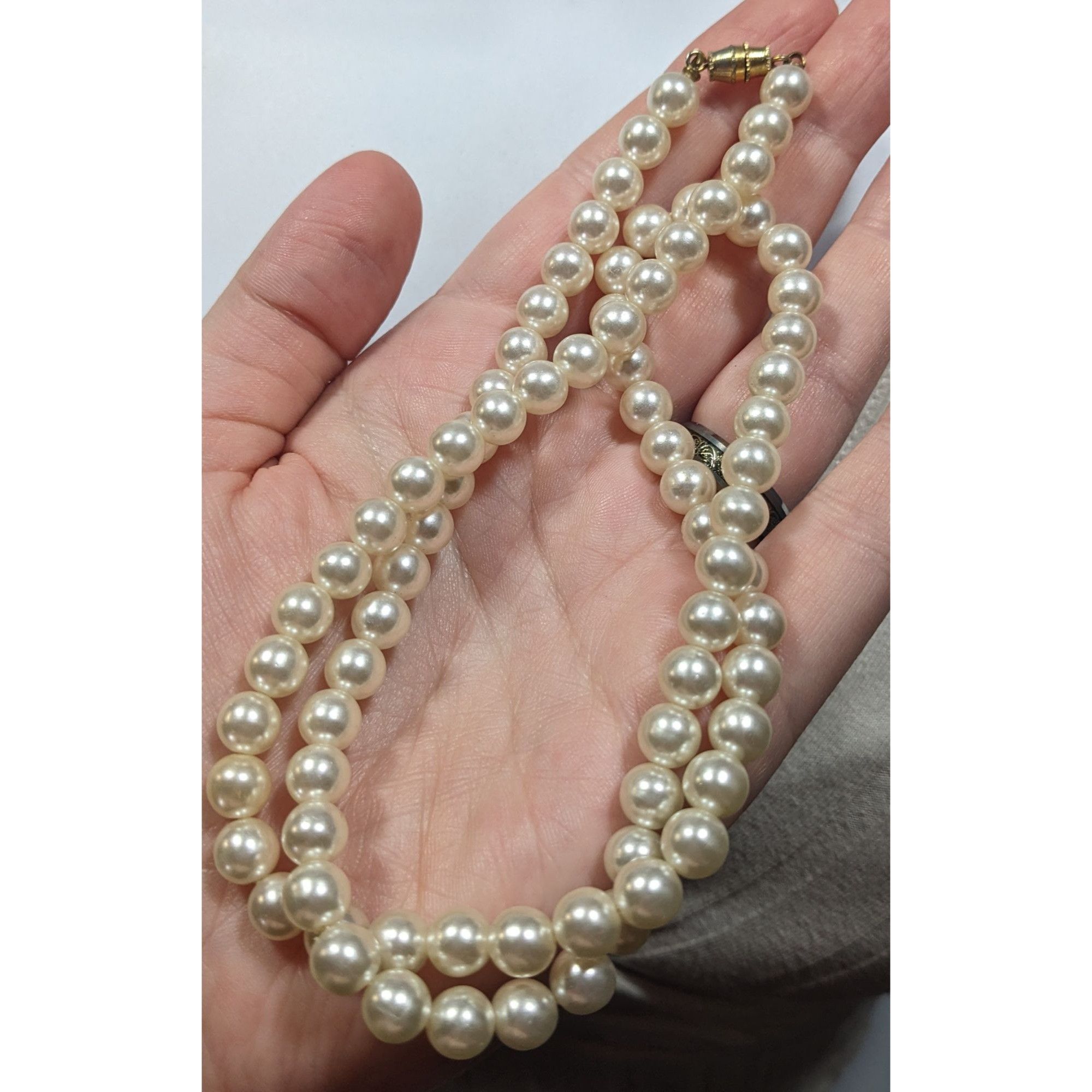 Other Classic Elegant Faux Pearl Necklace With Barrel Clasp Size ONE SIZE - 5 Thumbnail