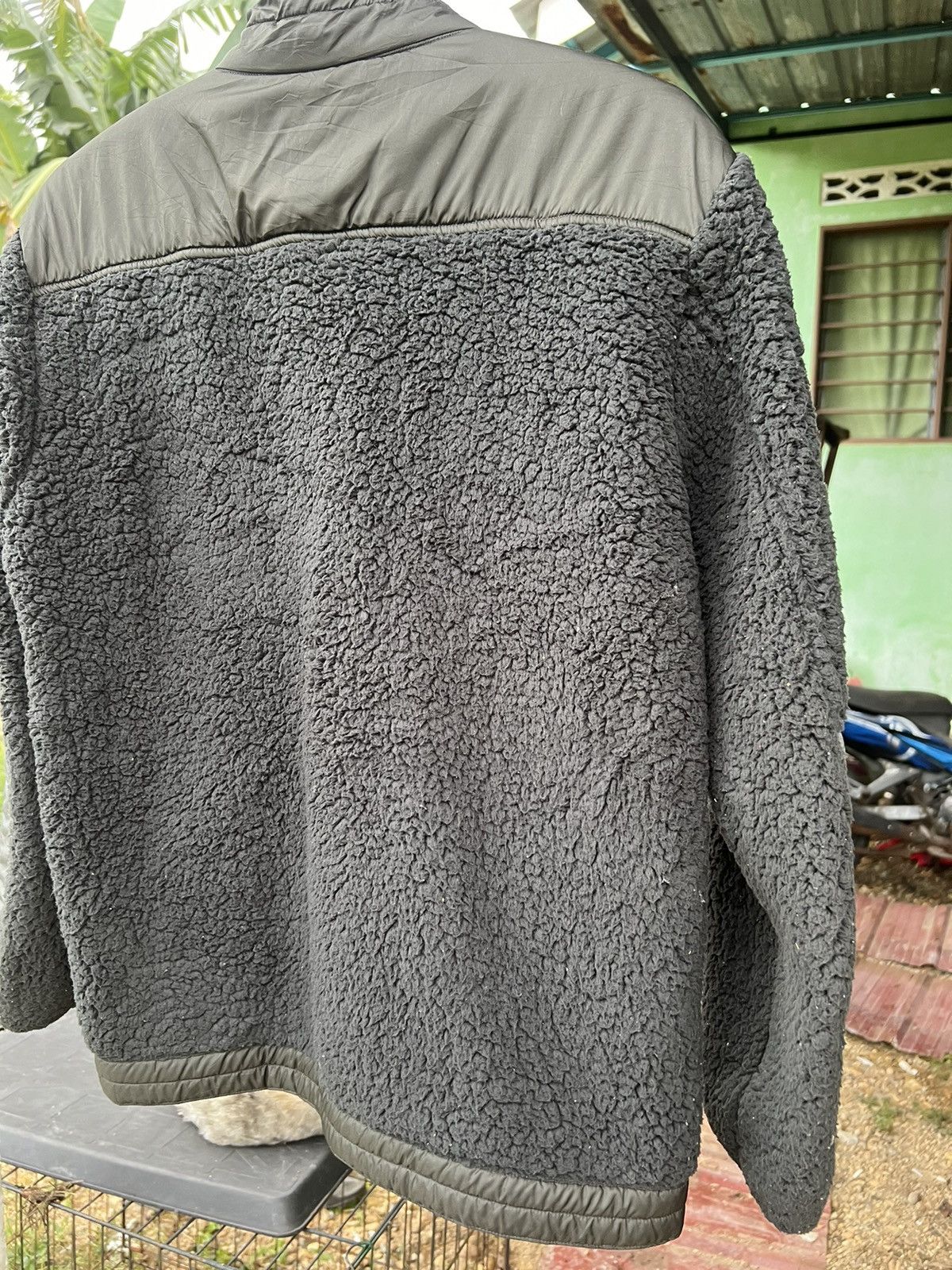 Jun Takahashi × Undercover × Uniqlo JACKET UNIQLO UNDERCOVER By JUN TAKAHASHI Size US M / EU 48-50 / 2 - 2 Thumbnail