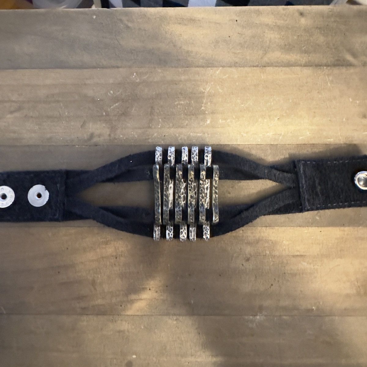 Other Leatherock hammered link wide leather bracelet Size ONE SIZE - 4 Thumbnail
