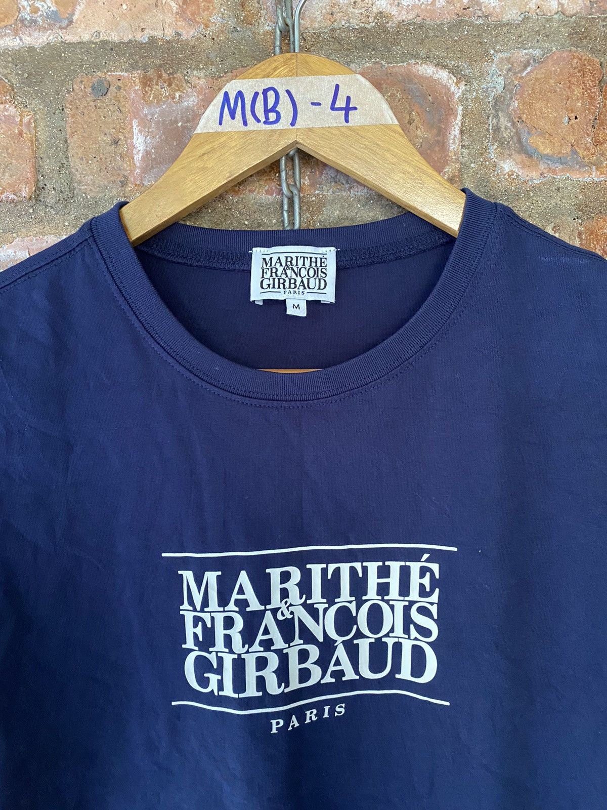 20471120 × Marithe + Francois Girbaud 2000s MFG Big Logo Crop tee Size M / US 6-8 / IT 42-44 - 3 Thumbnail