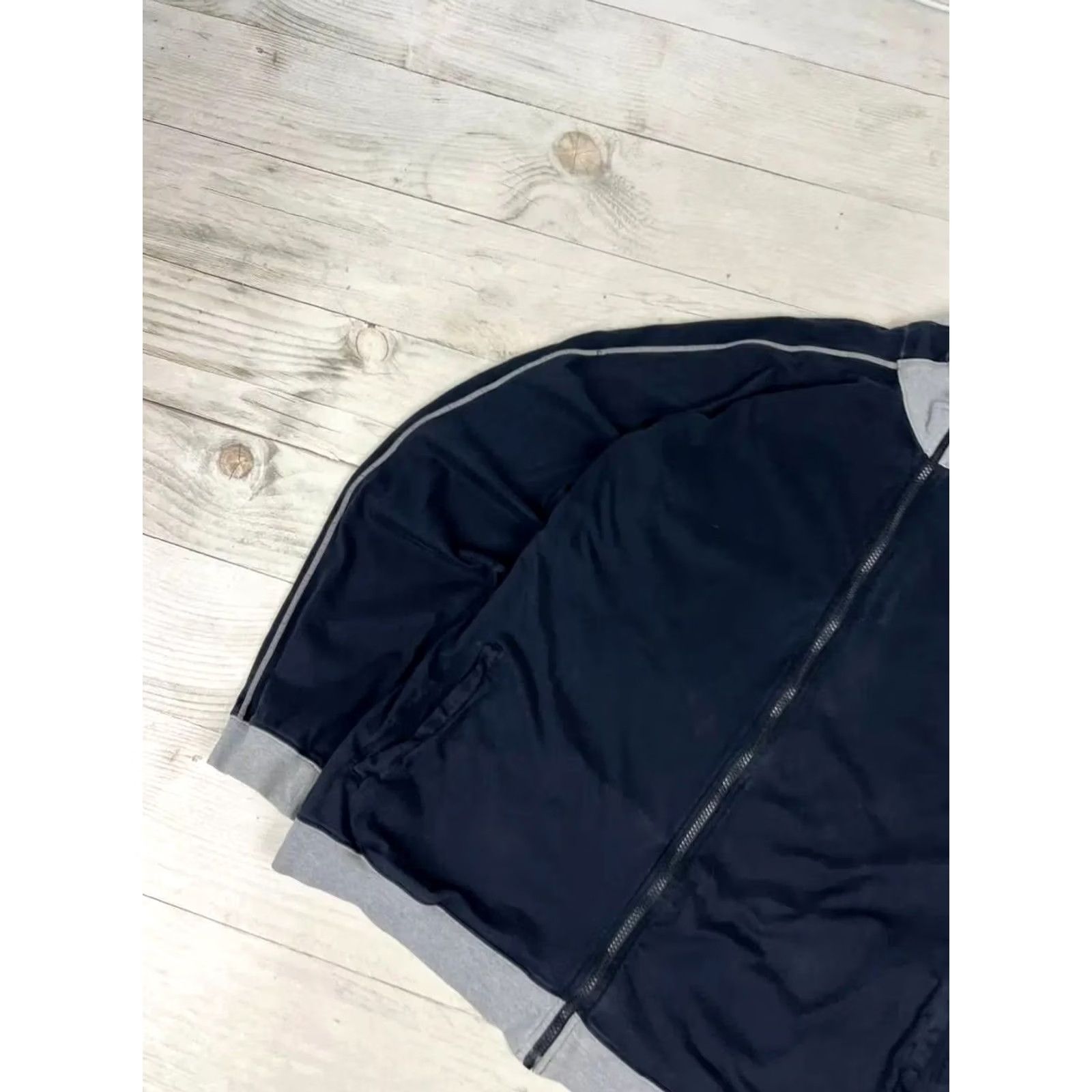 Nike VINTAGE Nike Tracksuit Jacket Pants Set 2XL Black Nike Tracksuit Mens 2XL Black Stripe Swoosh 00s Size 48R - 4 Thumbnail