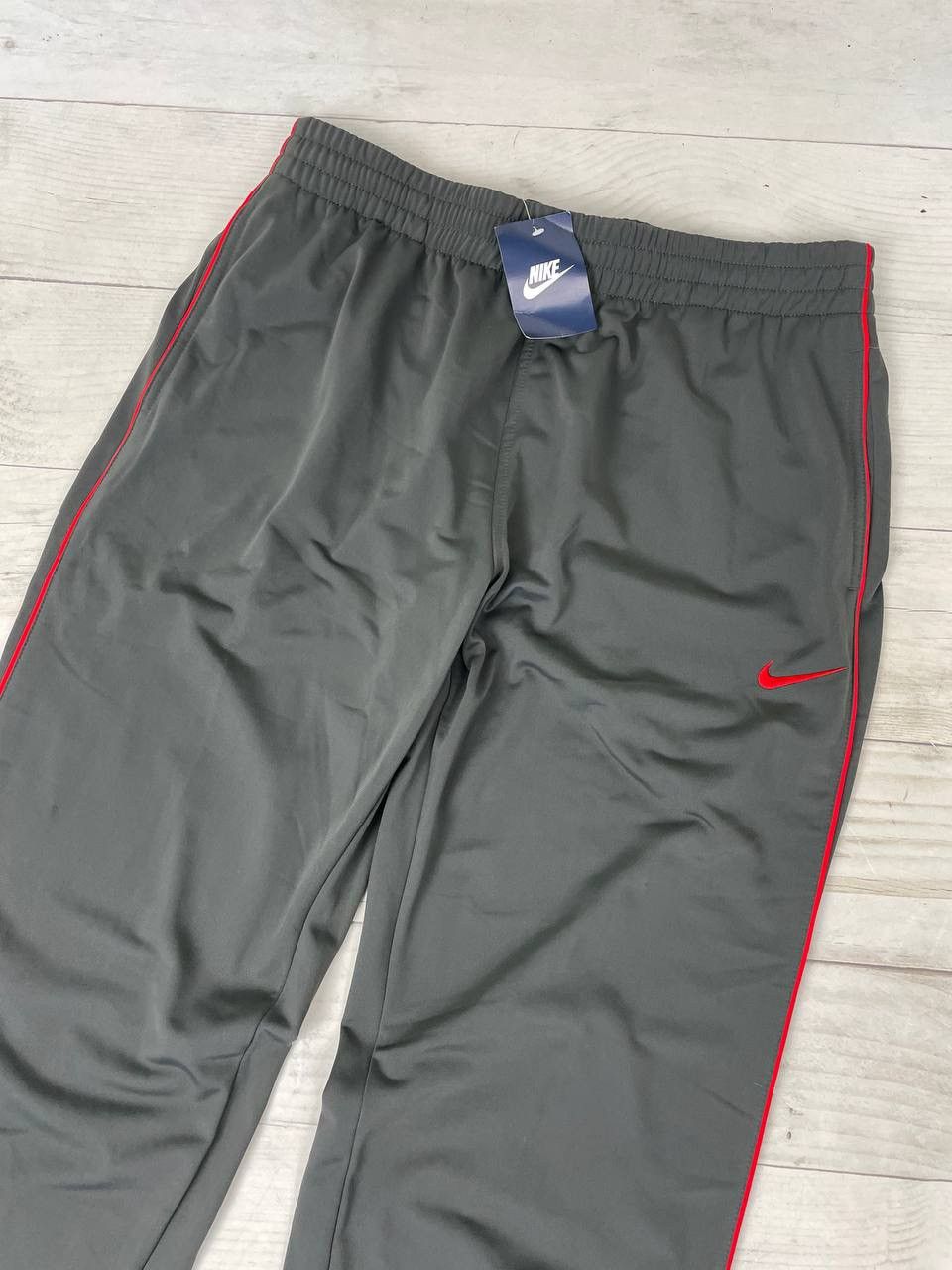 Nike Nike NSW Tracksuit Jacket and Pants Baggy 00s Swoosh Size US XL / EU 56 / 4 - 14 Thumbnail