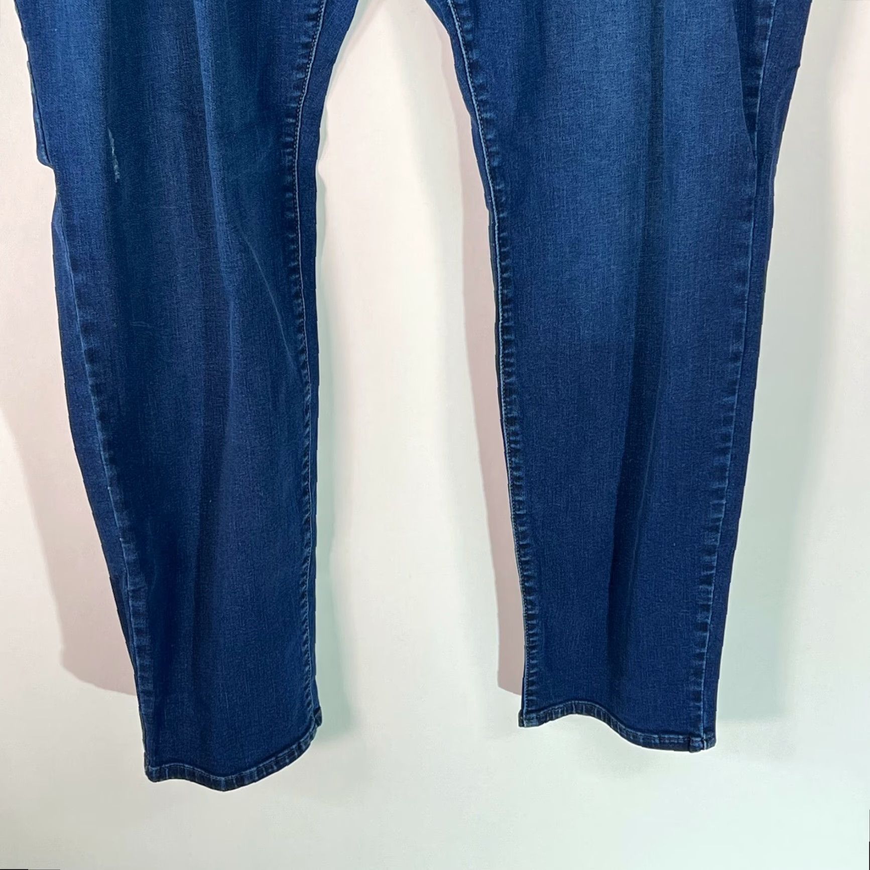 Lee Lee Plus Size 24W Slimming Fit Distressed Skinny Jeans Blue Denim 32 Inseam Womens Size 42" / US 20 - 5 Thumbnail