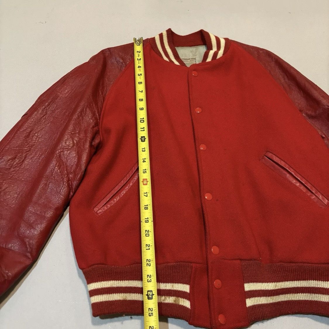 Vintage 50s 60s True Vintage Varsity Jacket Red Horseshoe Brand Sz L Size US L / EU 52-54 / 3 - 4 Thumbnail
