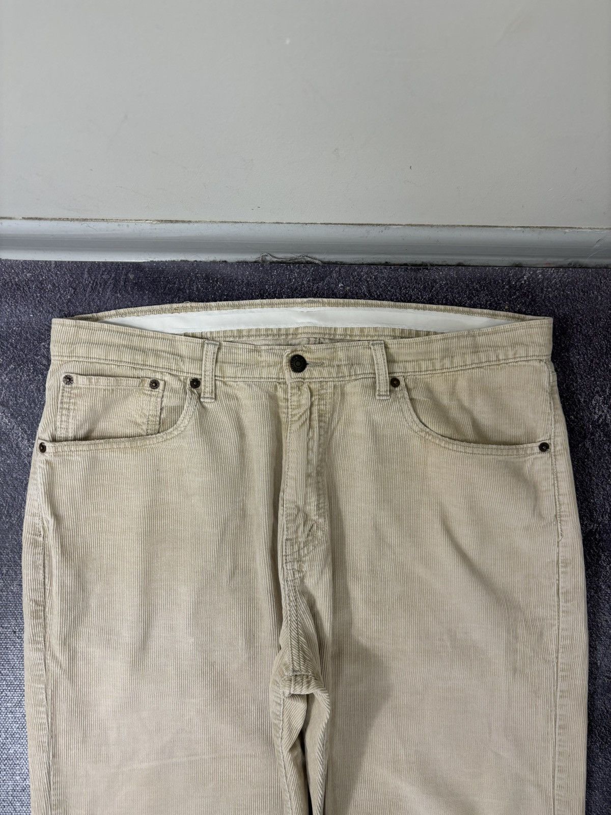 Levi's Vintage Levi’s 751 84 Men’s Corduroy Velvet Hype Pants Jeans Size US 38 / EU 54 - 13 Thumbnail