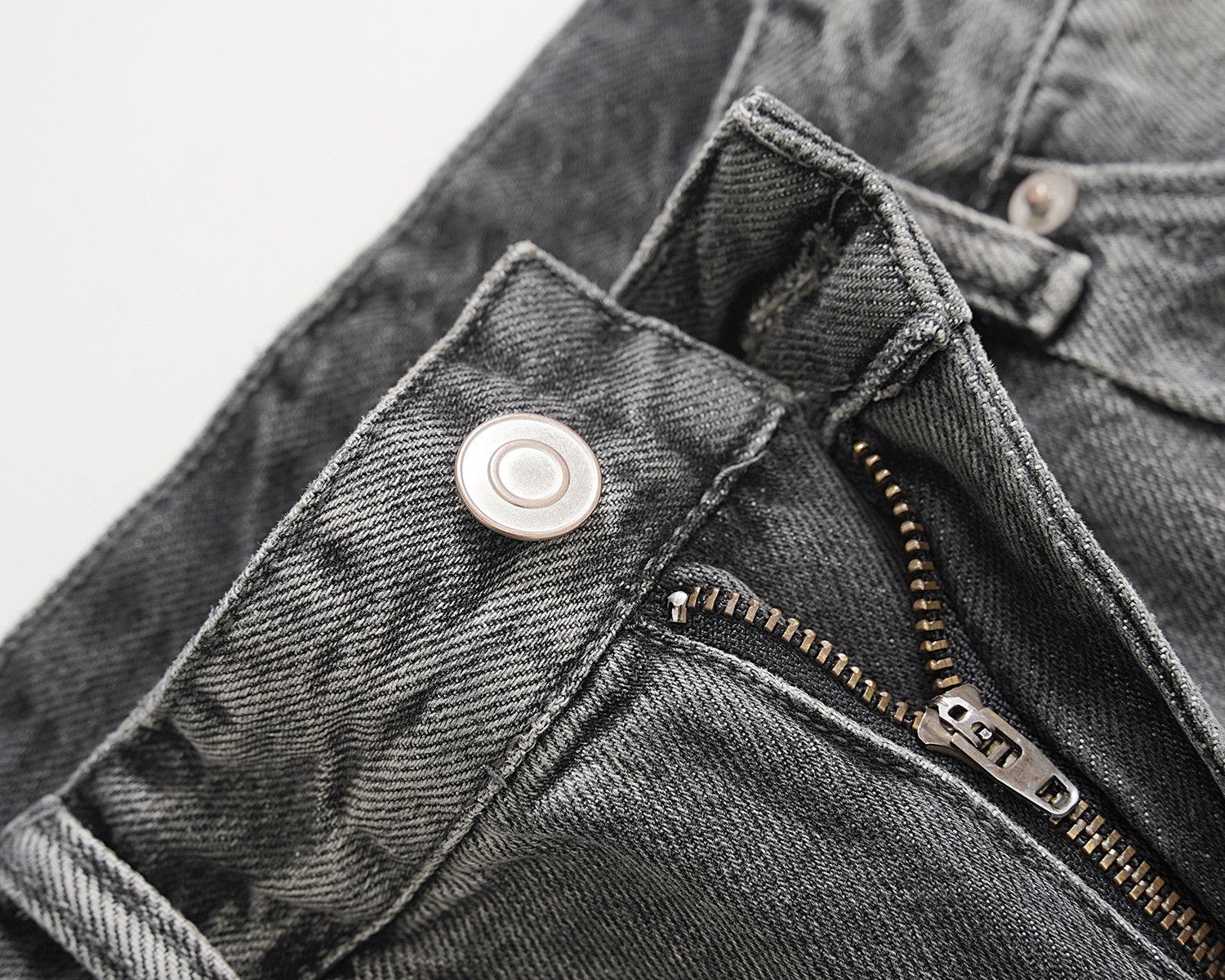 Japanese Brand Washed workwear vintage whisker ripped denim shorts Size US 32 / EU 48 - 4 Thumbnail