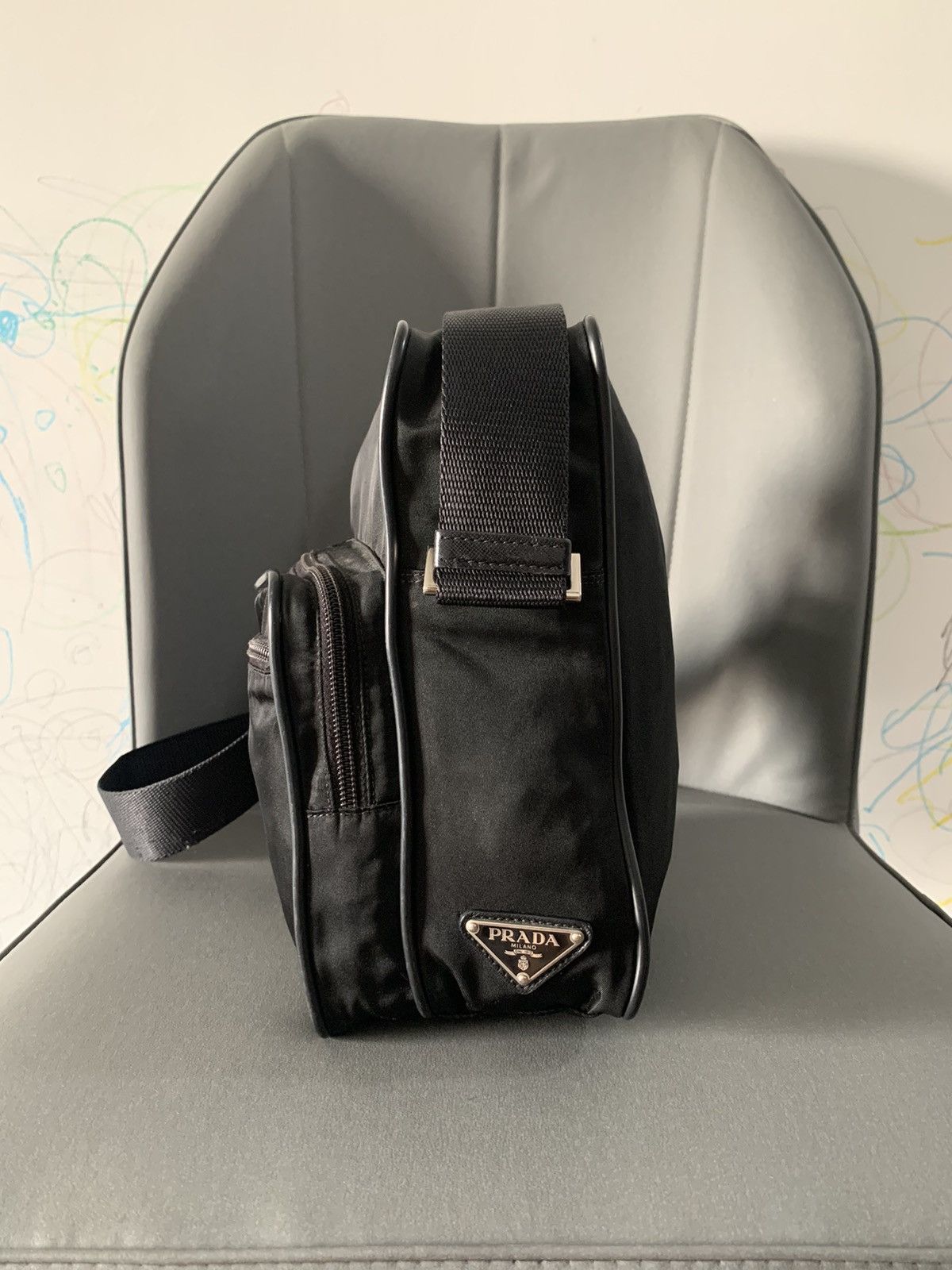Prada × Vintage Vintage Prada Black Medium Sling Crossbody Bag Size ONE SIZE - 5 Thumbnail