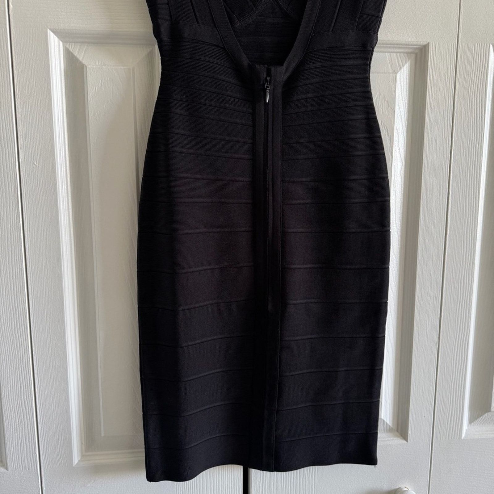 Herve Leger Herve Leger Black Bandage V-Neck Mini Dress, Size S Size S / US 4 / IT 40 - 5 Thumbnail