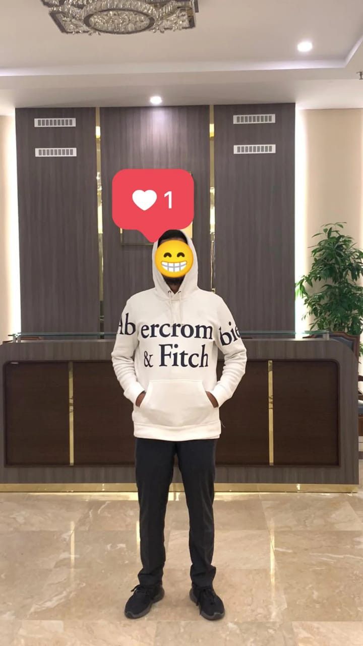 Abercrombie & Fitch Abercrombie & Fitch Spell Out Size US M / EU 48-50 / 2 - 3 Thumbnail