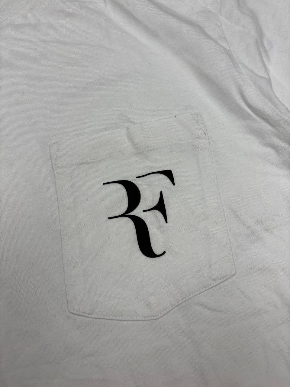 Japanese Brand × Uniqlo Uniqlo X Roger Federer 100 t-shirt Size US M / EU 48-50 / 2 - 3 Thumbnail