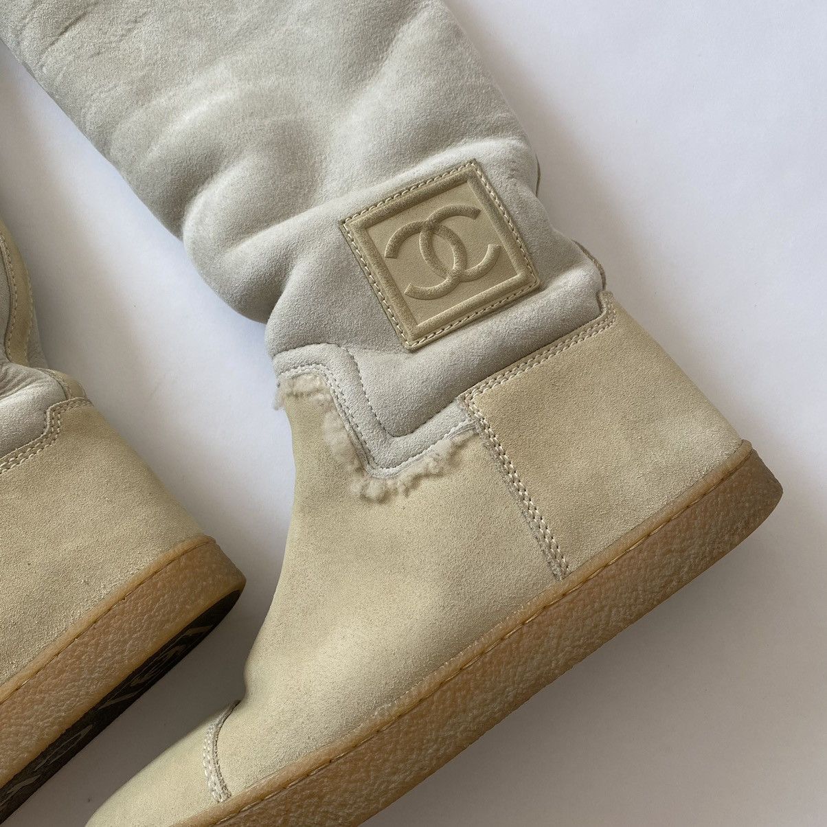 Chanel Chanel 2008 AW CC Logo Shearling Suede Calf Knee Hight Boots Size US 6 / IT 36 - 5 Thumbnail