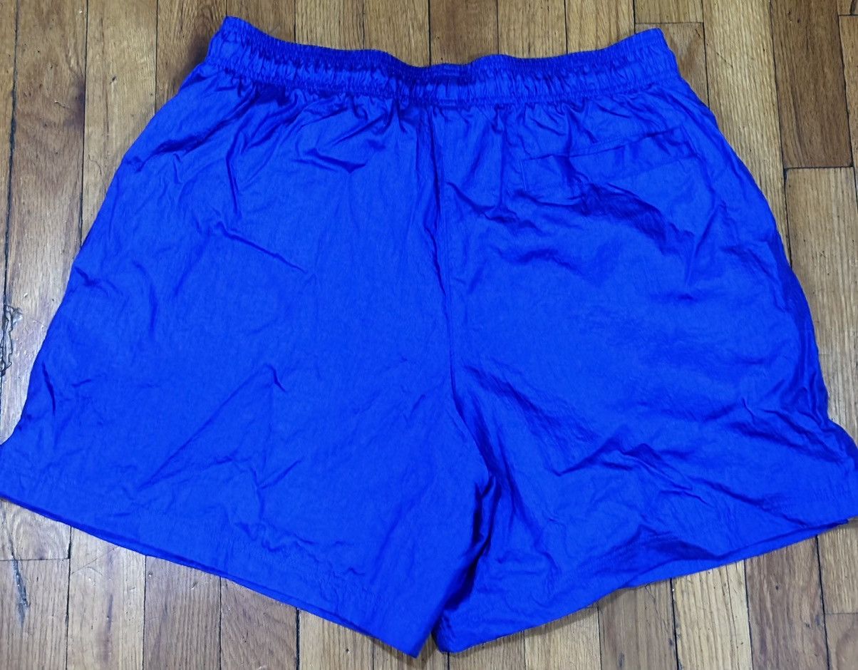 Champion × Vintage Vintage Champion “Blue” Nylon shorts size Large Size US 35 - 4 Thumbnail