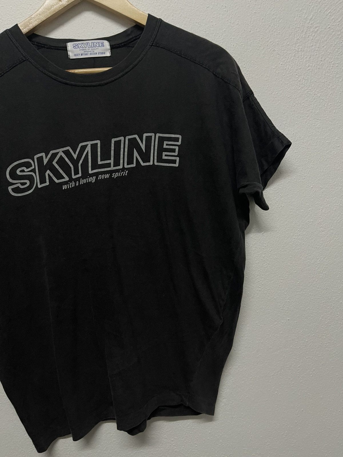 Issey Miyake × Japanese Brand × Vintage 90s ISSEY MIYAKE SKYLINE TSHIRT NICELY FADED Size US M / EU 48-50 / 2 - 4 Thumbnail