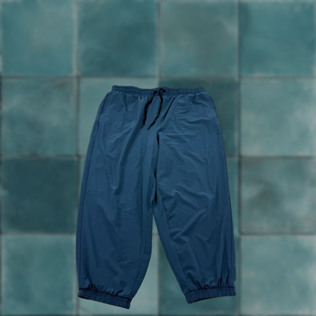 Torrid Torrid Pants Womens 3X Blue Jogger Sweatpants Drawstring Elastic Cuff Pockets Size 40" / US 18 - 1 Thumbnail