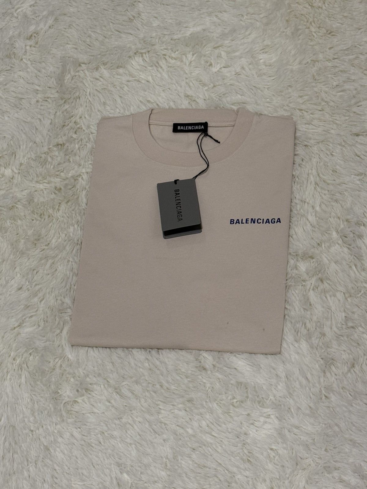 Balenciaga Balenciaga Beige t shirt Size US M / EU 48-50 / 2 - 1 Thumbnail