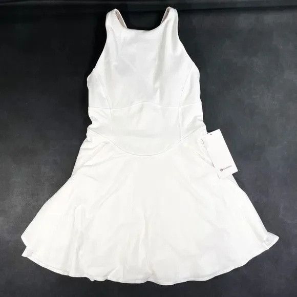 Lululemon NWT Lululemon Court Crush Tennis Dress Womens Size 6 White Size XS / US 0-2 / IT 36-38 - 1 Thumbnail