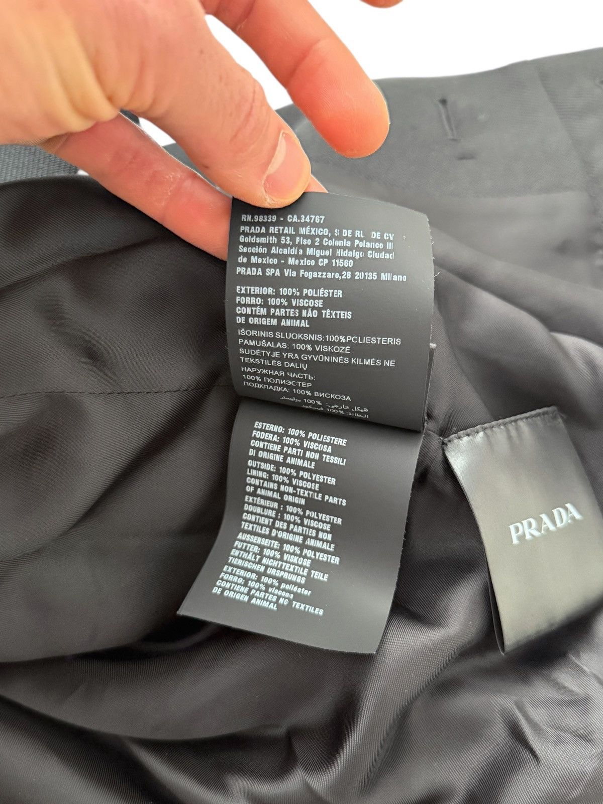 Prada 2023 Cropped Triangle Logo Jacket Size US M / EU 48-50 / 2 - 13 Thumbnail