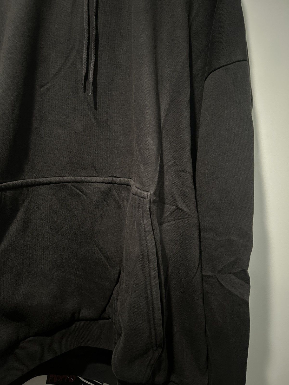 Balenciaga × Gap × Kanye West YZY x GAP oversize hoodie BLACK M Size US M / EU 48-50 / 2 - 8 Thumbnail