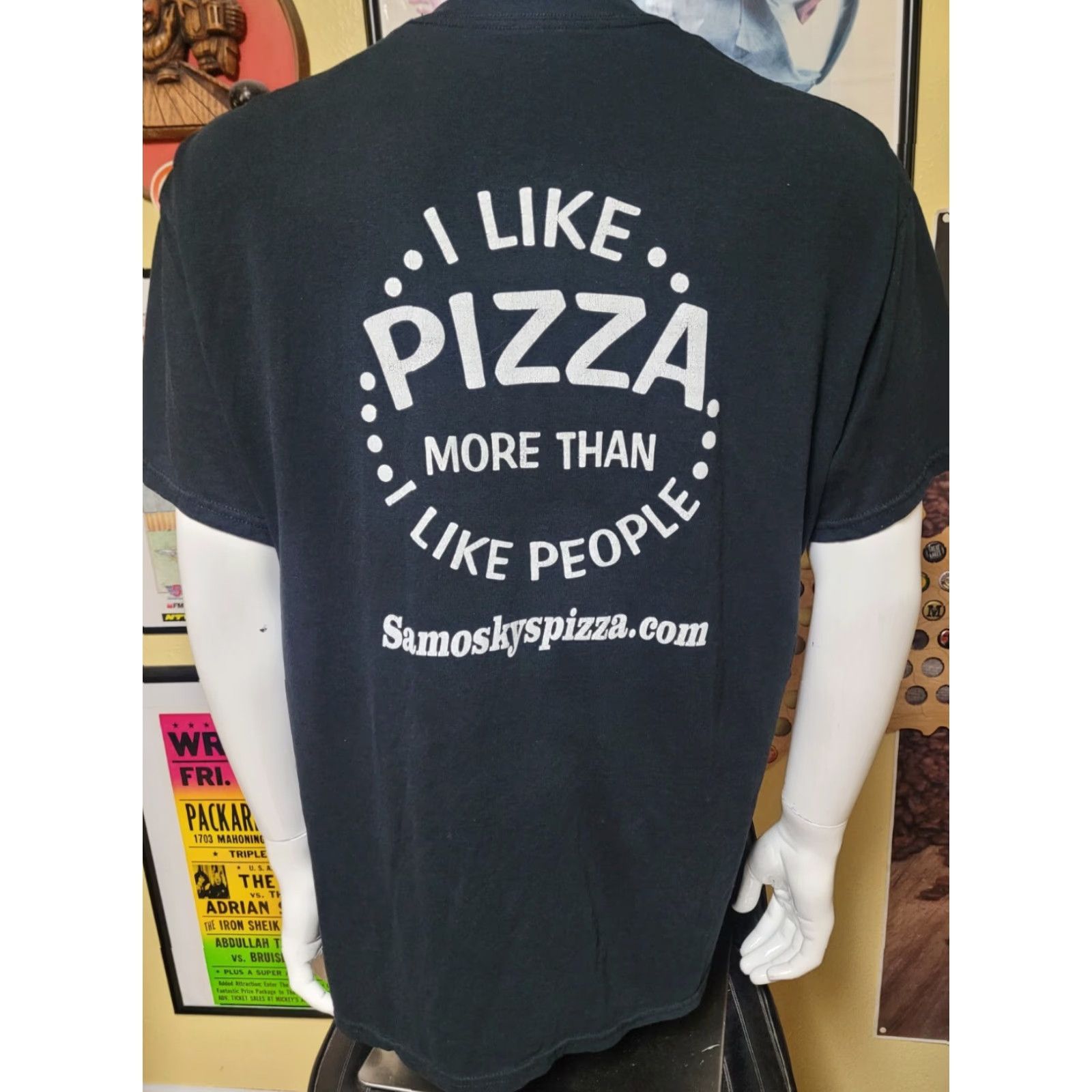 Gildan Samosky's Pizzeria T Shirt XL Black Gildan Men Short Sleeve Crew Neck Graphic Tee Food Valley City OH 44280 Size US XL / EU 56 / 4 - 3 Thumbnail
