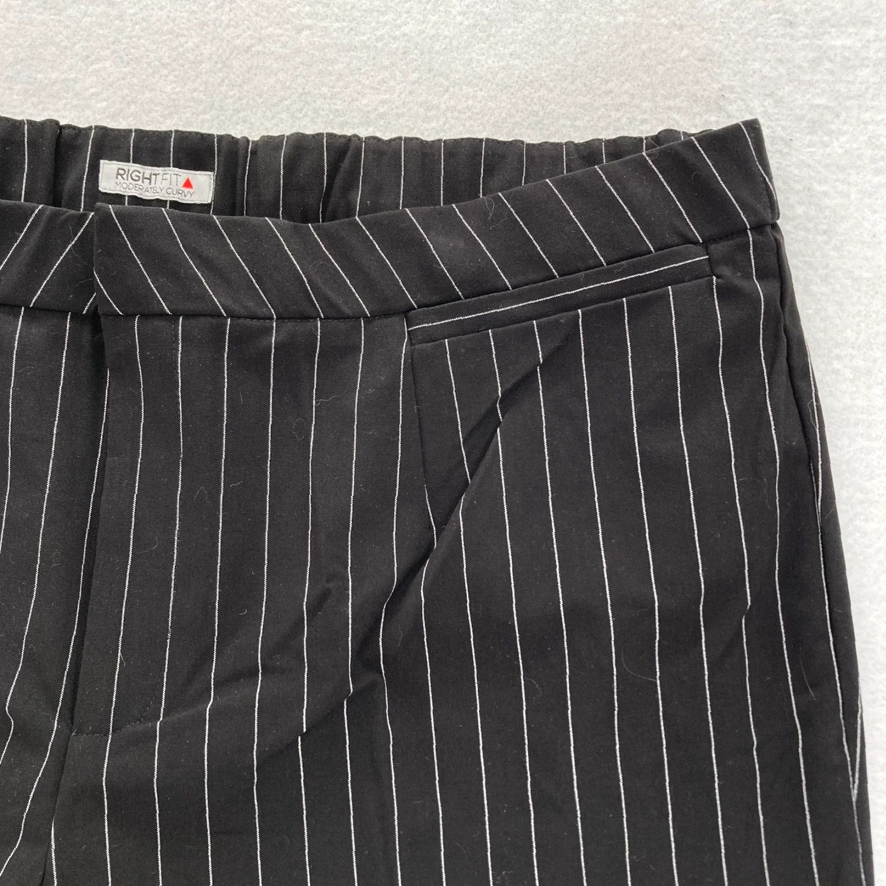 Vintage Catherines Right Fit Pants Women's Plus 22W Striped Black NWOT United States Centered Pattern: Striped Dress Pants Mens Womens Size 40" / US 18 - 3 Thumbnail