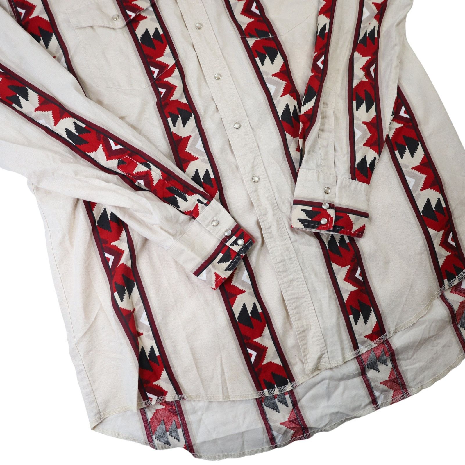 Vintage × Wrangler Vintage Wrangler Aztec Pearl Snap Down Southwestern Shirt Size US XXL / EU 58 / 5 - 3 Thumbnail