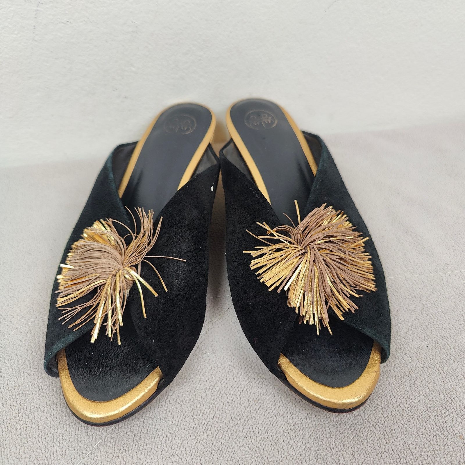 Other Carolina K Offbeat Mules Womens 9 Black Suede Leather Gold Size US 9 / IT 39 - 4 Thumbnail