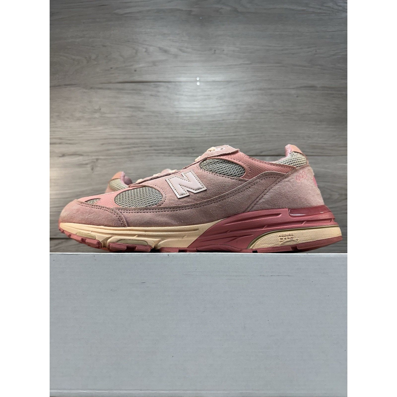 Joe Freshgoods x New Balance 993 - Powder Pink - Size 12
