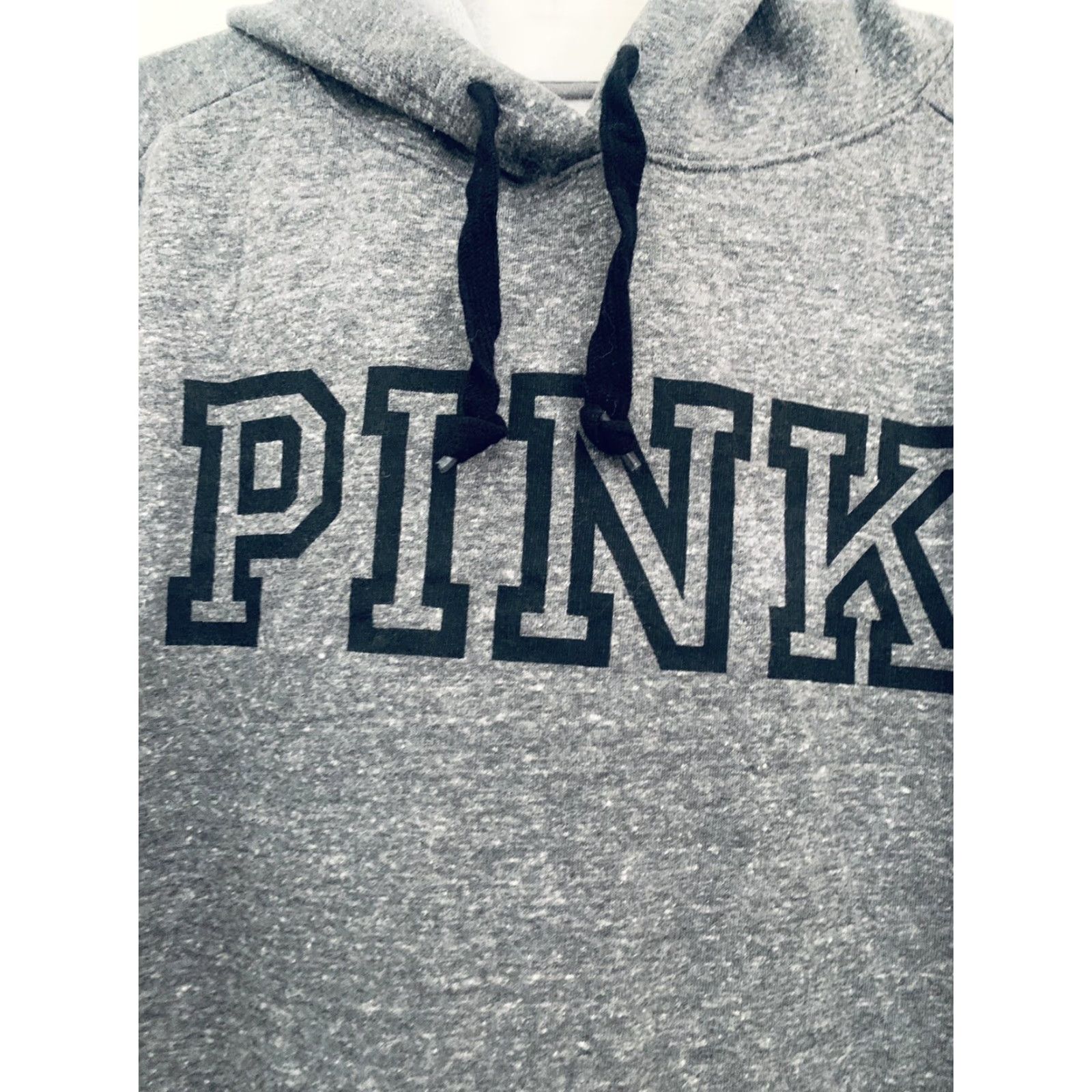 Vintage Victoria’s Secret PINK Pullover Hoodie M Gray Women Activewear Long Sleeve Cotton Blend Solid Pullover Size M Size M / US 6-8 / IT 42-44 - 2 Thumbnail