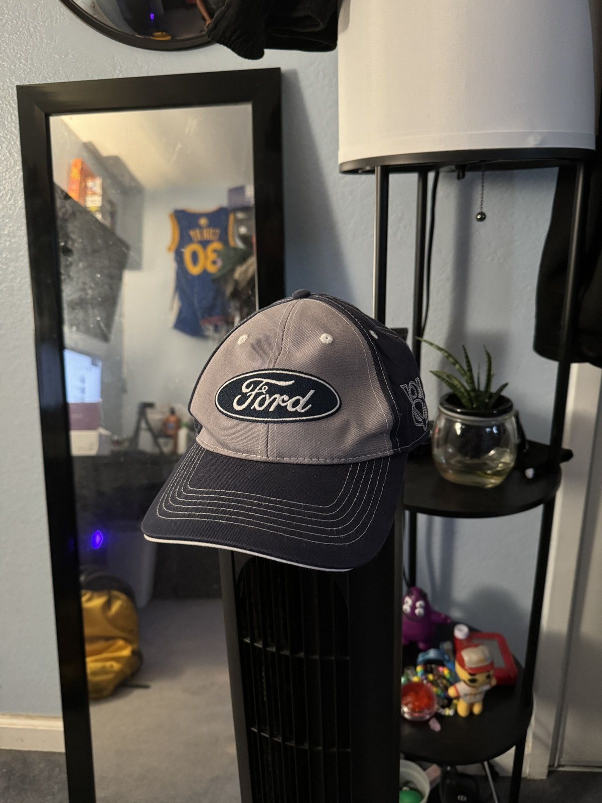 Ford Vintage Ford v8 Hat Size ONE SIZE - 1 Thumbnail