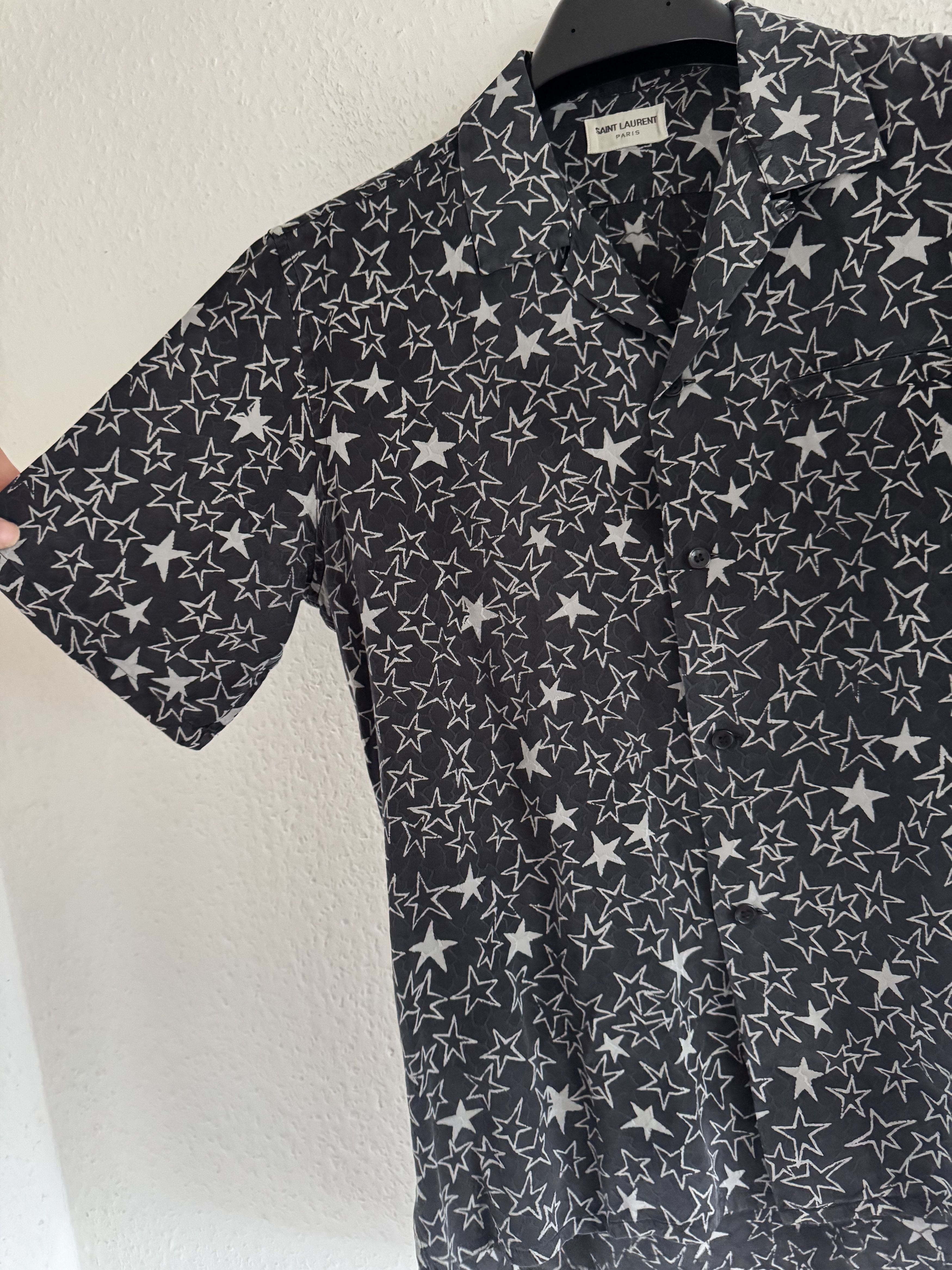 Saint Laurent Paris SS20 Star Print Silk Shirt Size US S / EU 44-46 / 1 - 12 Thumbnail