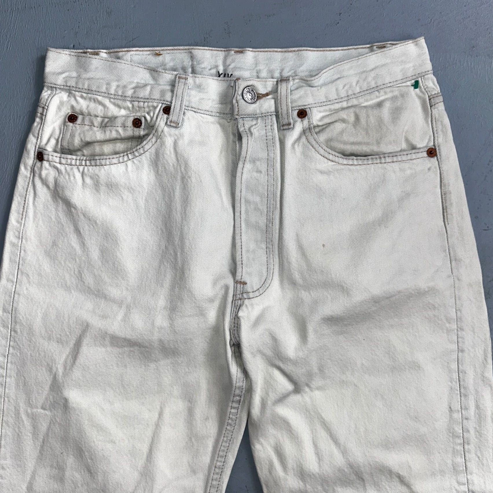 Levi's VINTAGE Levi's 501 Jeans 90s USA White Light Wash 32x30 30x26 Men Straight Classic Regular Denim Cotton Jeans Size US 32 / EU 48 - 2 Thumbnail