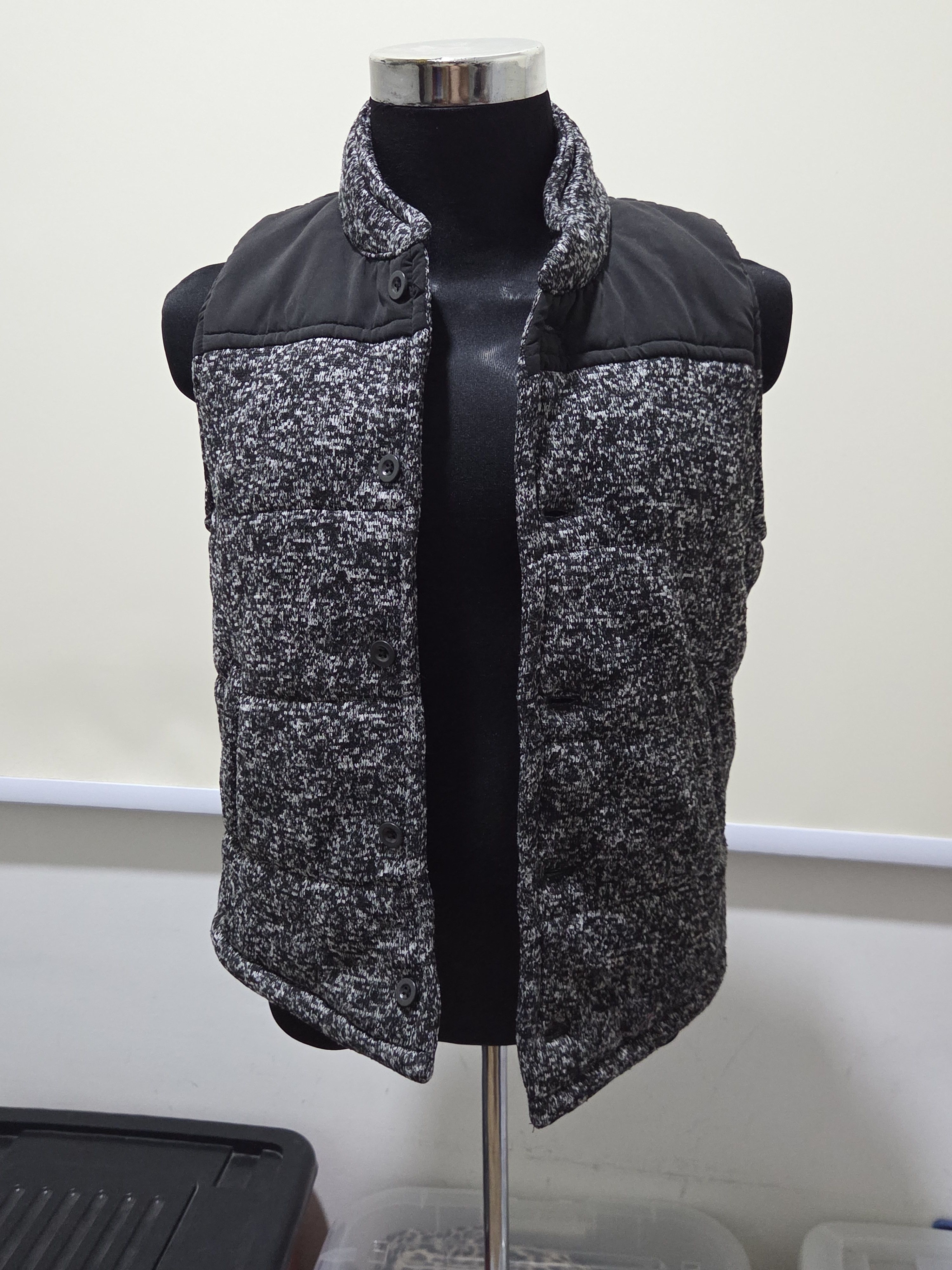 In The Attic Vintage IN THE ATTIC Punk Japan Brand Winter Vest Size US M / EU 48-50 / 2 - 6 Thumbnail