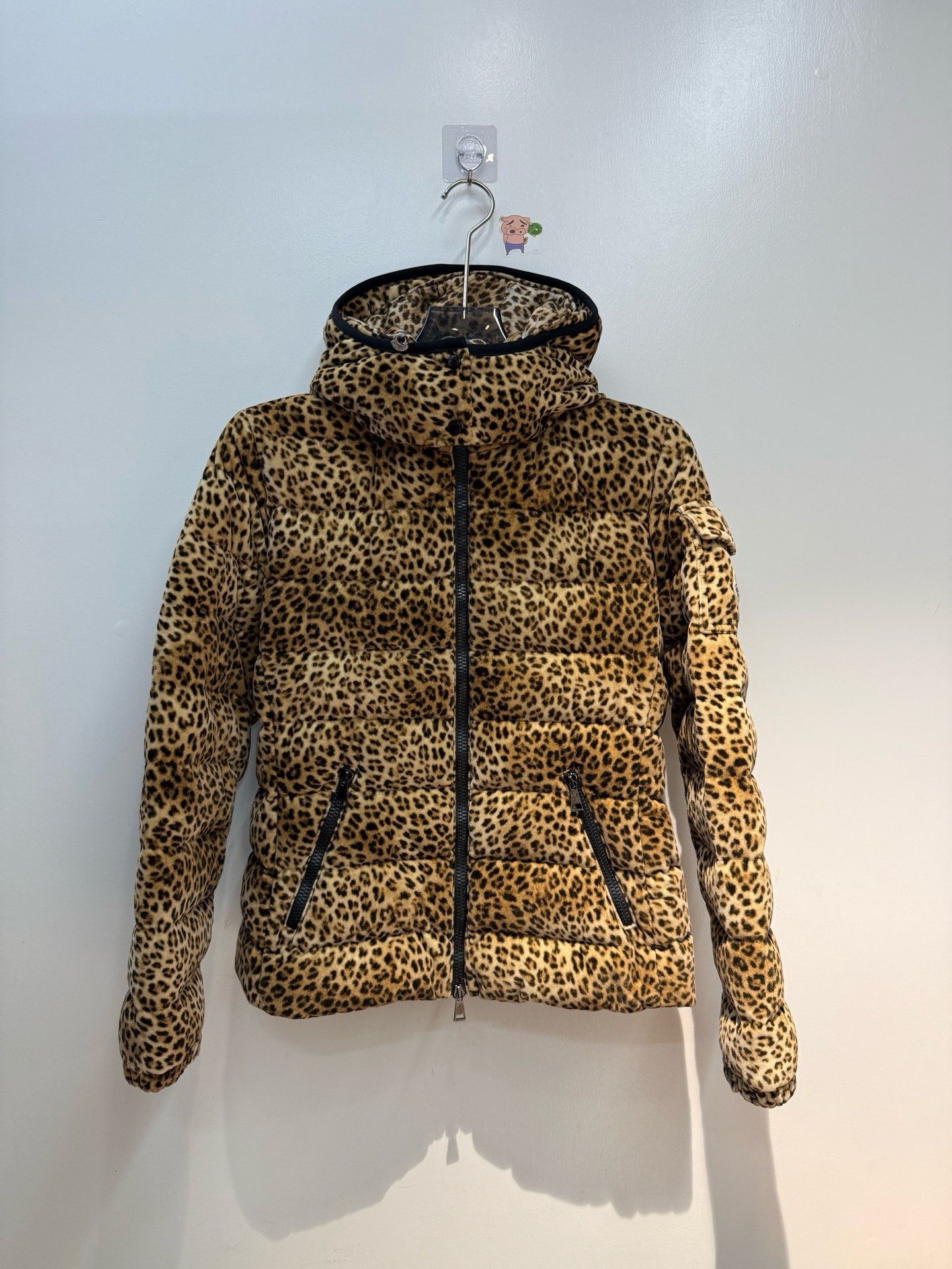 Moncler Moncler Down Graphic Orange Down Jacket 2 Women Size XS / US 0-2 / IT 36-38 - 1 Thumbnail