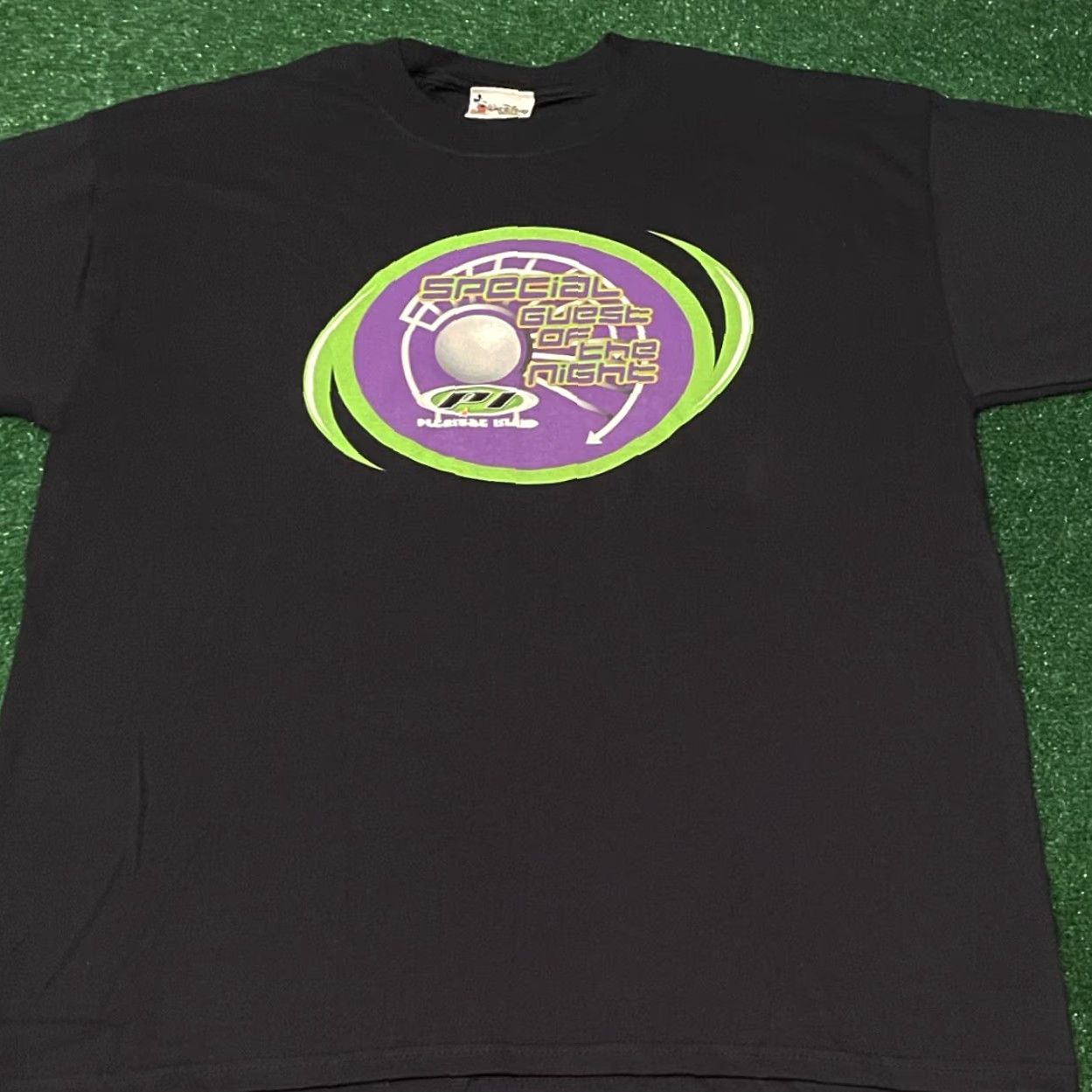 Disney VINTAGE 90s Disney Pleasure Island Special Guest Cast Member VTG Shirt Mens XL Black Mickey Mouse 90s Mens Size US XL / EU 56 / 4 - 3 Thumbnail