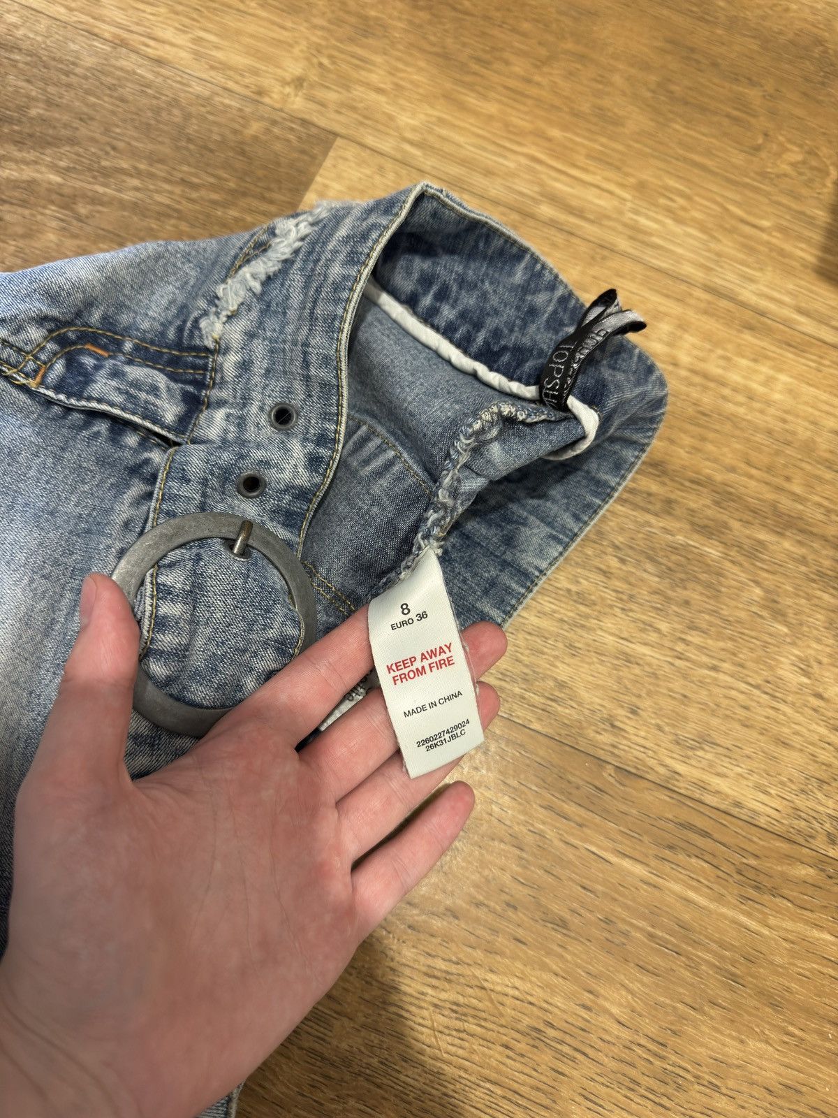 Topshop VINTAGE TOPSHOP DISTRESSED HURTS BLUE MINI DENIM SKIRT Size 30" / US 8 / IT 44 - 7 Thumbnail