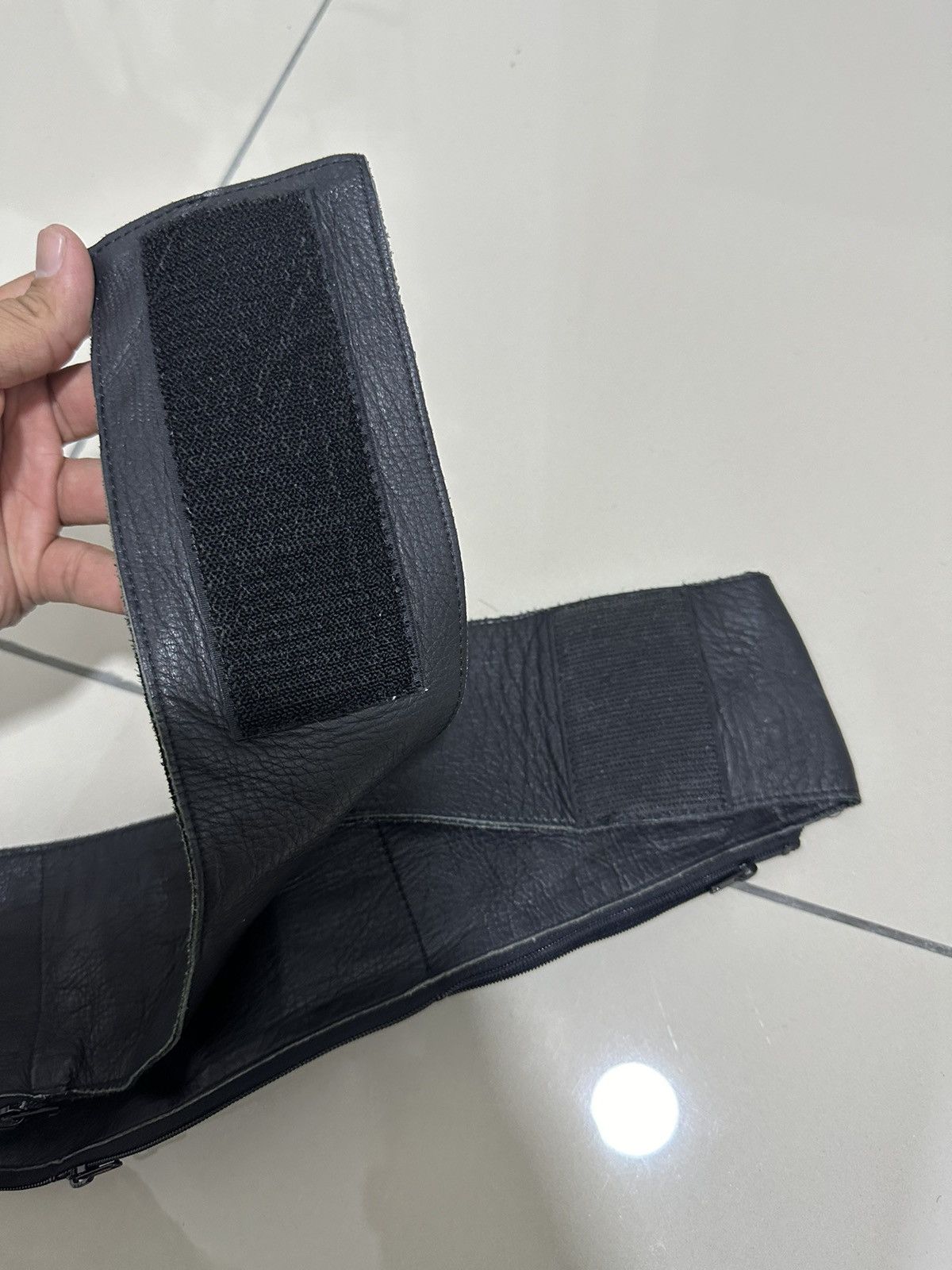 Issey Miyake Tsumori Chisato Belt Waist Bag Leather 3 Pocket Design Size 30 - 5 Thumbnail
