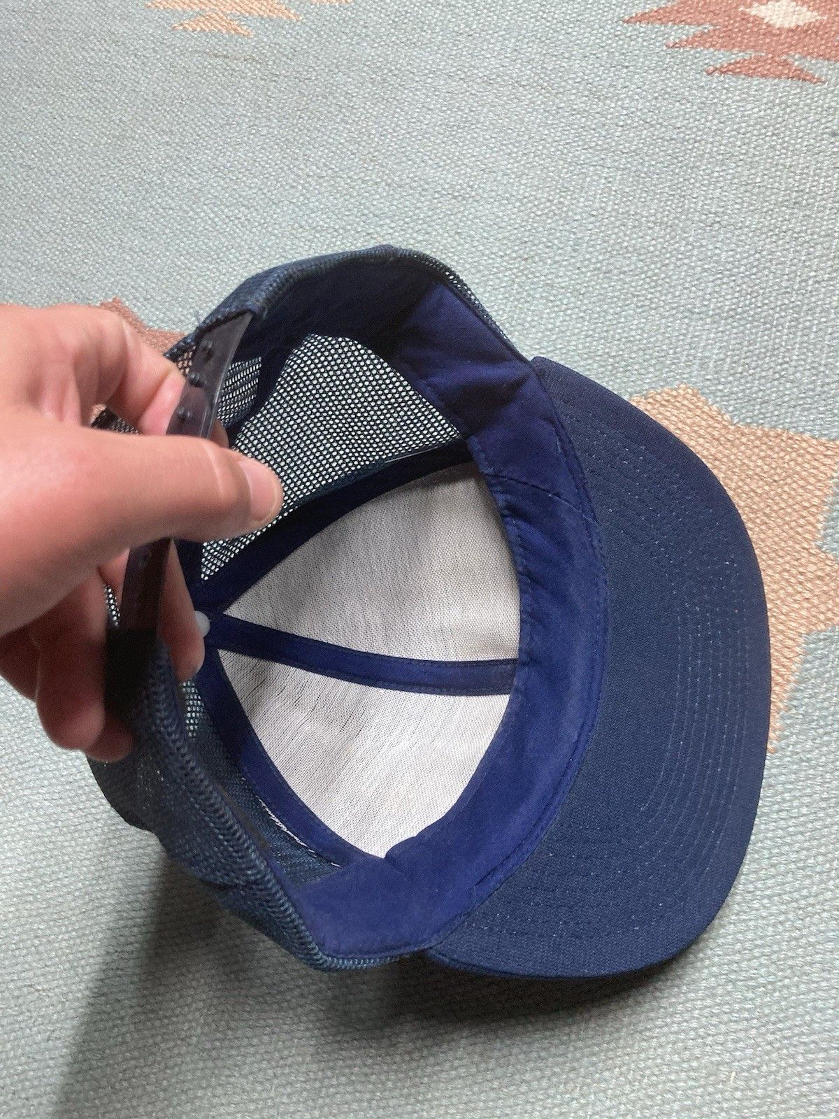 Vintage Vintage 80s trucker hat blank plain navy blue SnapBack Size ONE SIZE - 7 Thumbnail