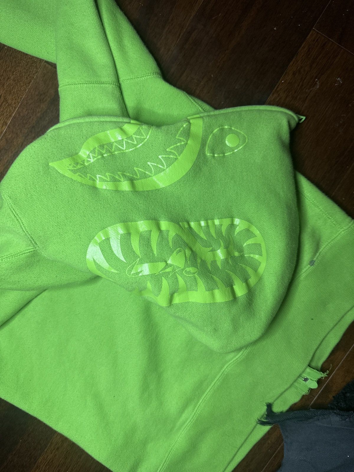 Bape BAPE neon color shark Full zip Hoodie Size US S / EU 44-46 / 1 - 6 Thumbnail