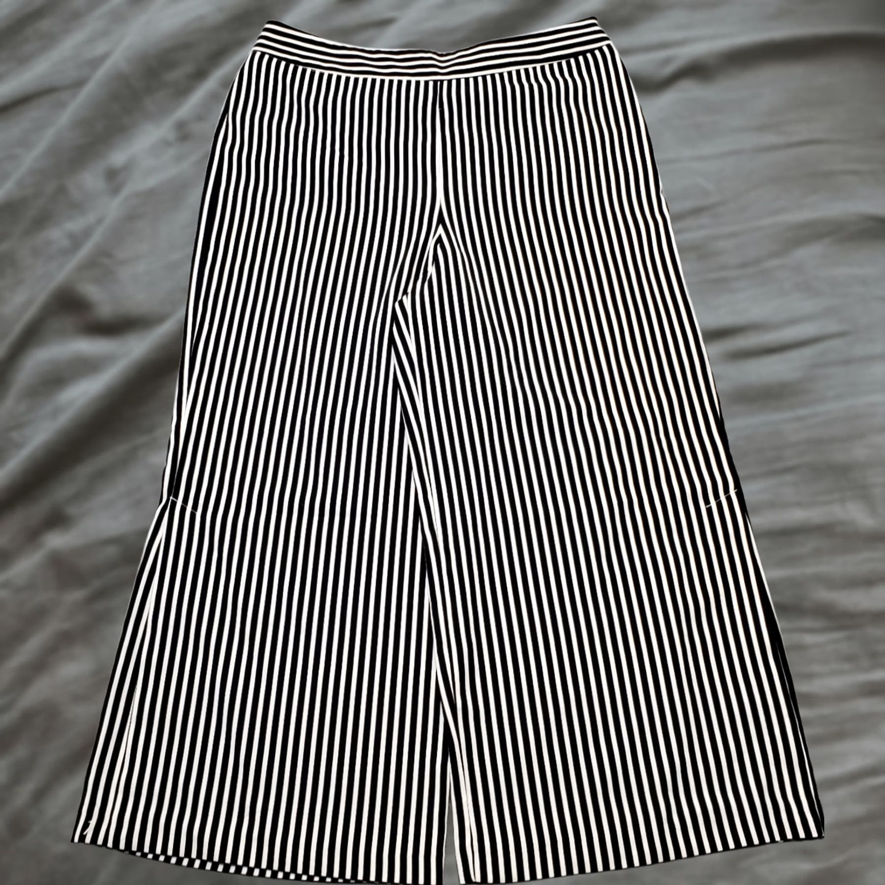 Cynthia Rowley Cynthia Rowley Womens 6 Multicolor Striped Culotte Trouser Wide-Leg Casual/Night Out Summer Spring Fall Winter Mens Women Girls Size 28" / US 6 / IT 42 - 1 Thumbnail