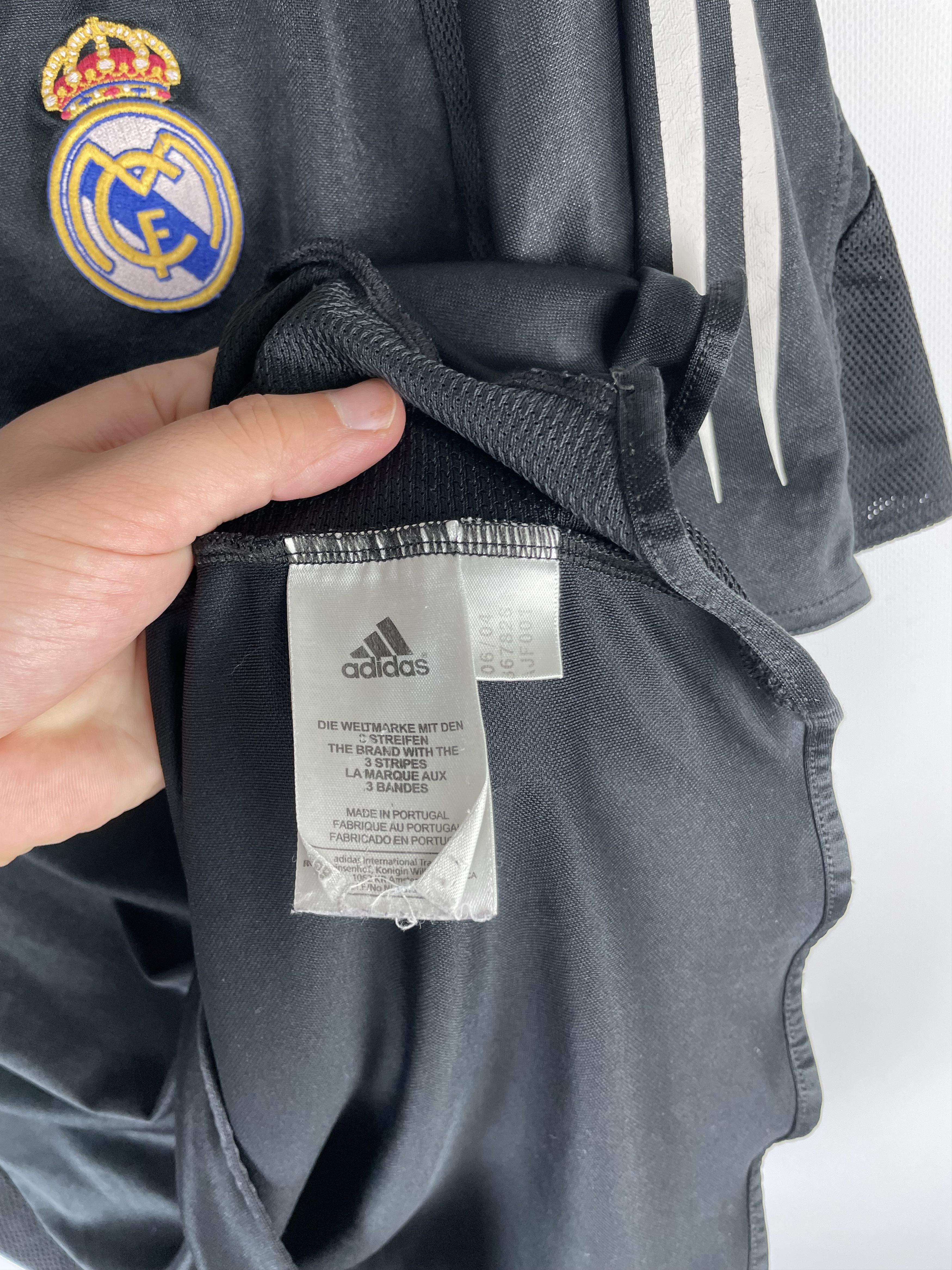 Adidas Vintage Adidas Real Madrid 2004 Away Soccer Jersey Size US XL / EU 56 / 4 - 9 Thumbnail