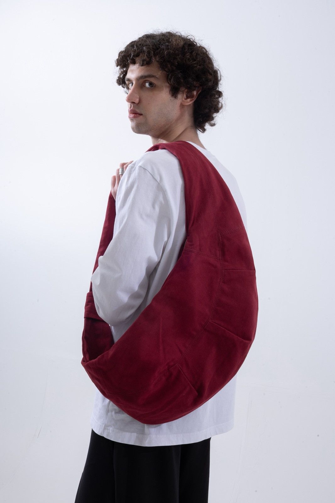 Other Red Y2K Sling Bag - Unisex Minimal, Japan Style Size ONE SIZE - 6 Thumbnail