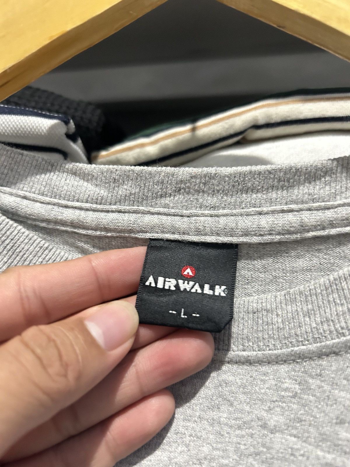 Airwalk Y2K Airwalk Longsleeve shirt Size US L / EU 52-54 / 3 - 3 Thumbnail