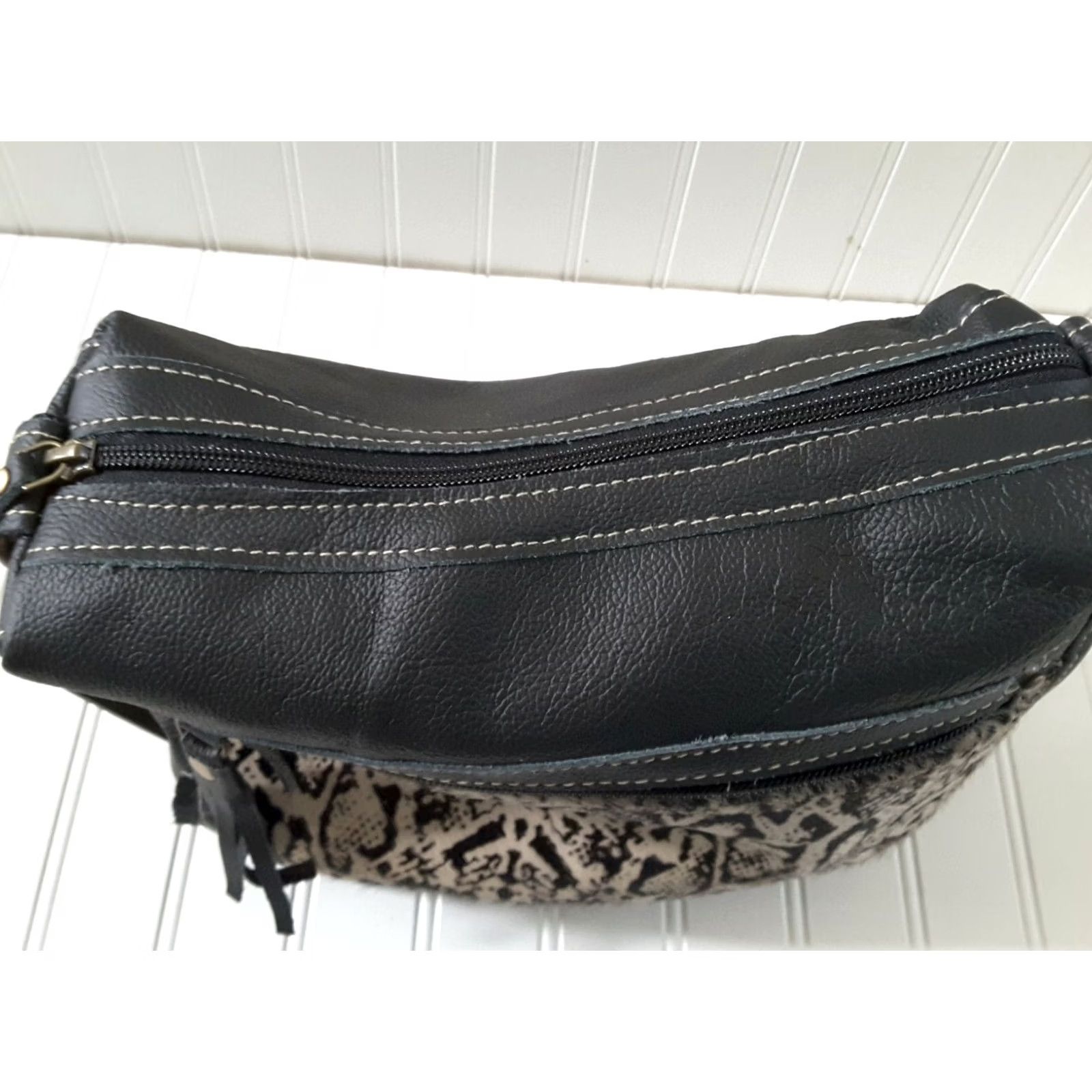 Vintage Myra Bag Monochromatic Snake Fur Leather Purse Handbag Shoulder Bag Women Medium Black Animal Print Zip Adjustable Strap Size ONE SIZE - 6 Thumbnail