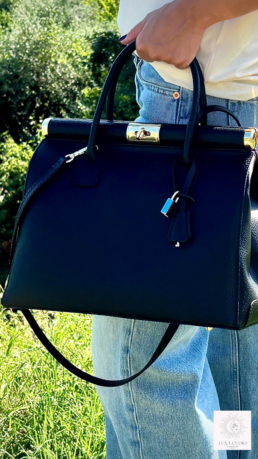 Vera Pelle Elegant Black Bag Leather Tote From Florence Size ONE SIZE - 4 Thumbnail