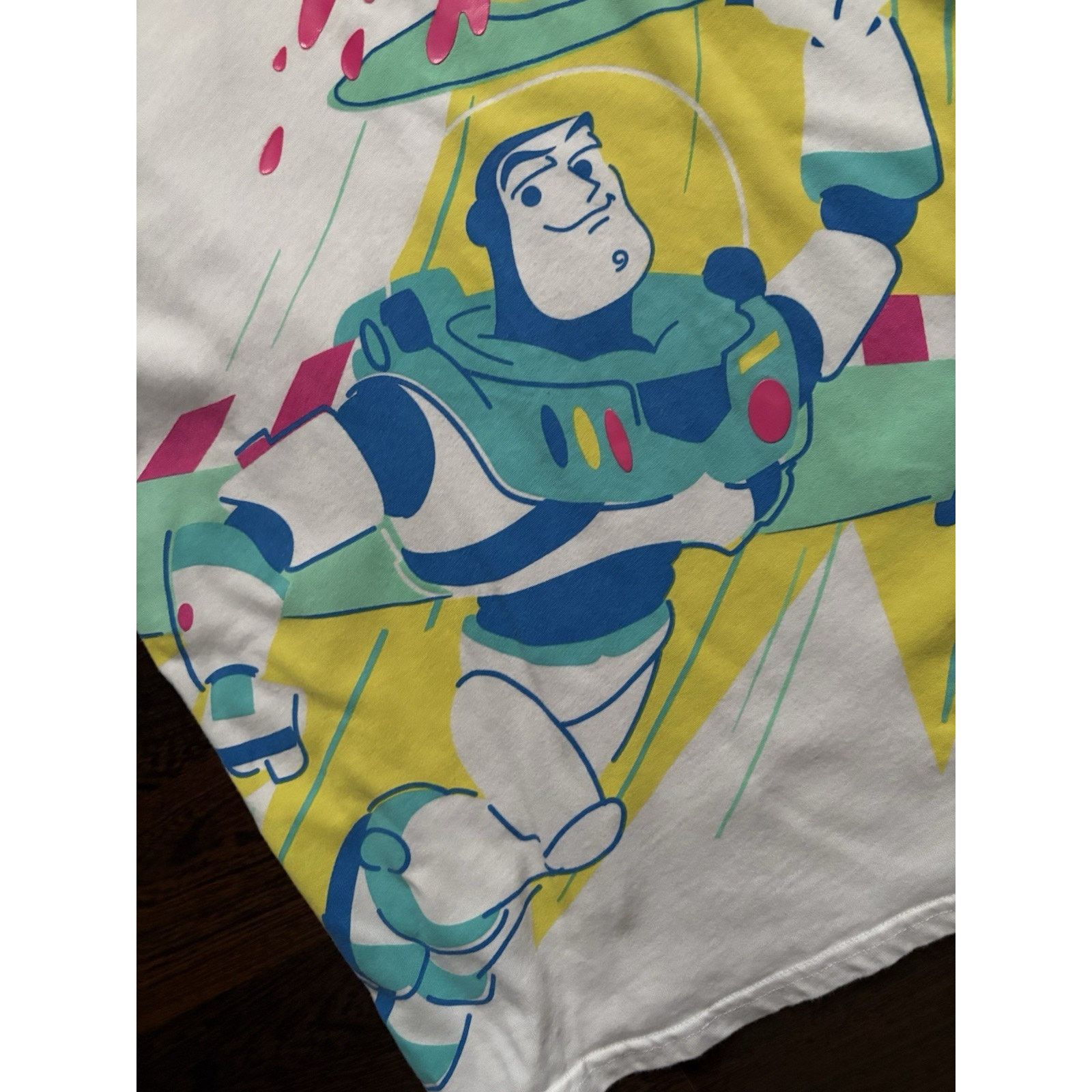 Disney Disney Toy Story Summer Splash Tee T Shirt XL Buzz Lightyear Size US L / EU 52-54 / 3 - 3 Thumbnail