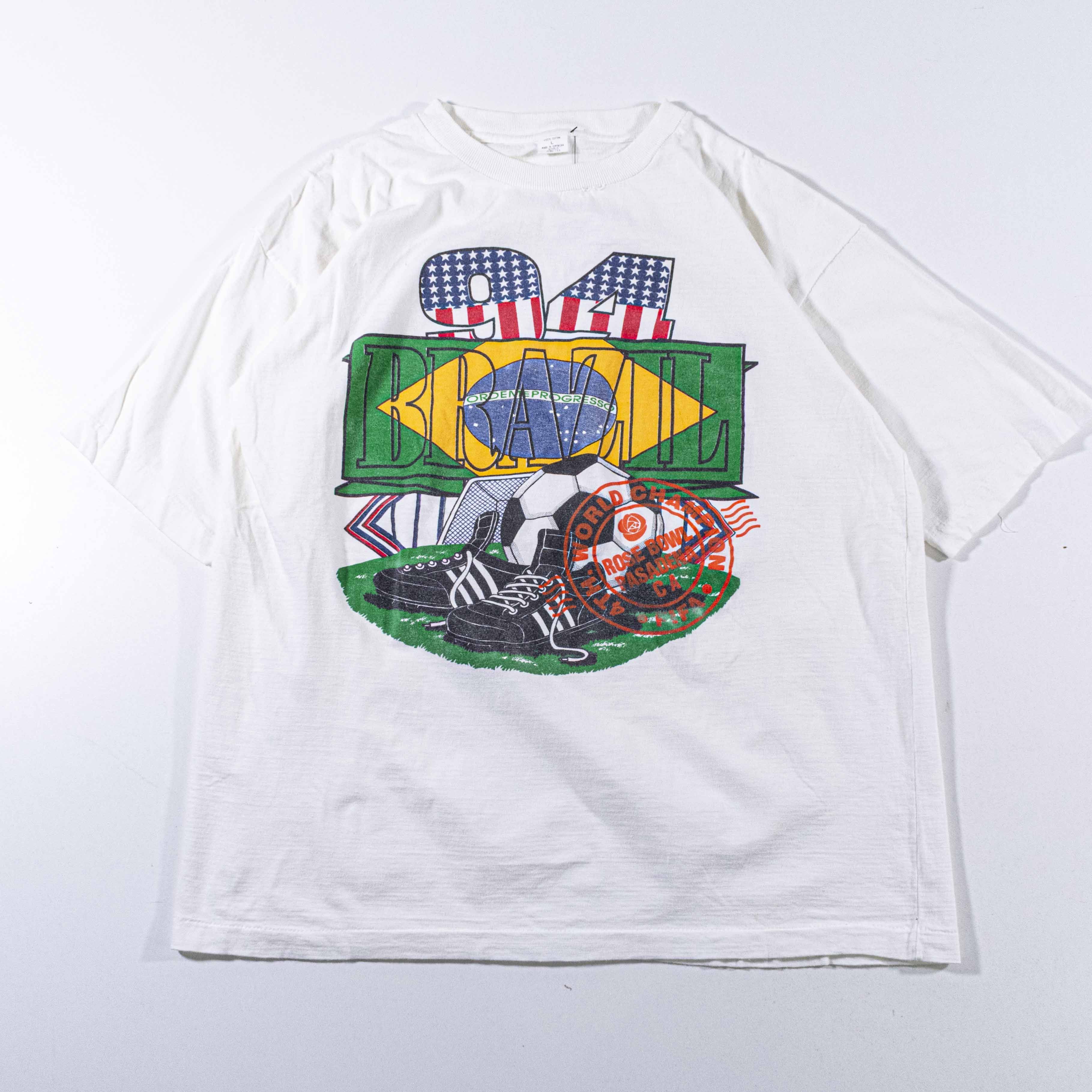 Vintage Vintage 1994 World Cup Brazil Champions T-Shirt Rose Bowl 94 Size US L / EU 52-54 / 3 - 1 Thumbnail