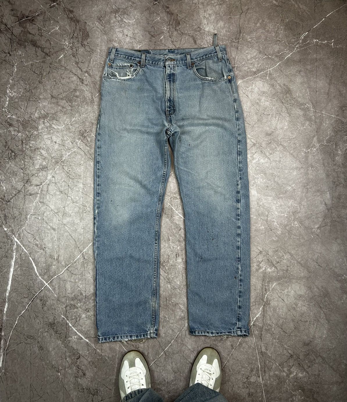 Levi's × Vintage Vintage Levis505 90s Distressed Size US 36 / EU 52 - 1 Thumbnail