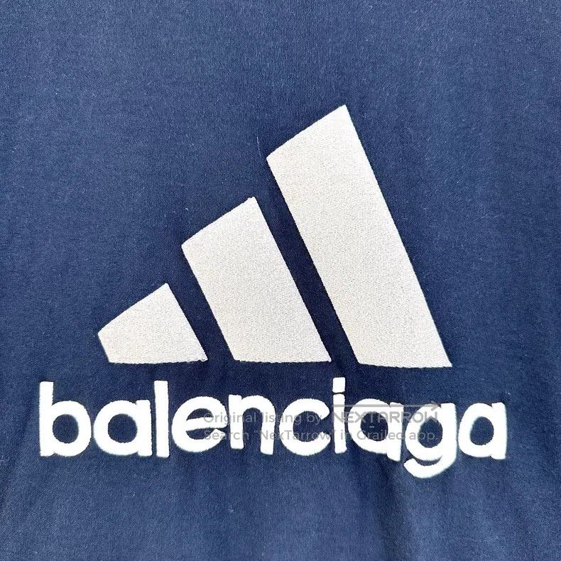 Balenciaga Balenciaga Navy Blue Chest Embroidered Logo Reversible Sho Size US M / EU 48-50 / 2 - 6 Thumbnail