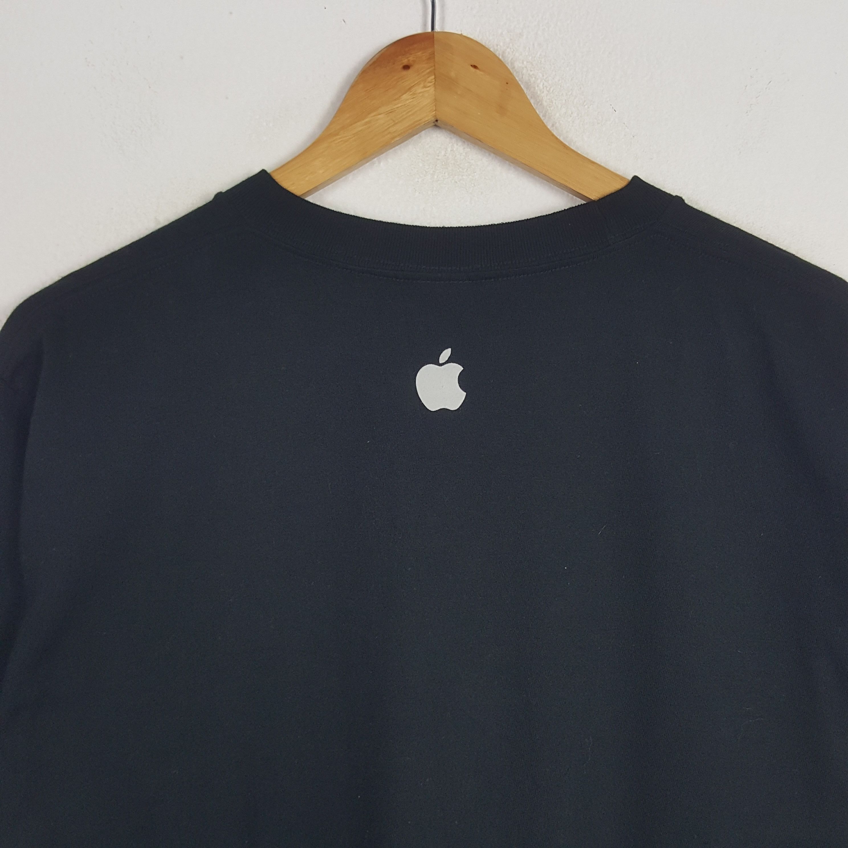 Apple × Vintage Vintage Apple IPod Nano Electronic Brand Tshirt Size US L / EU 52-54 / 3 - 4 Thumbnail