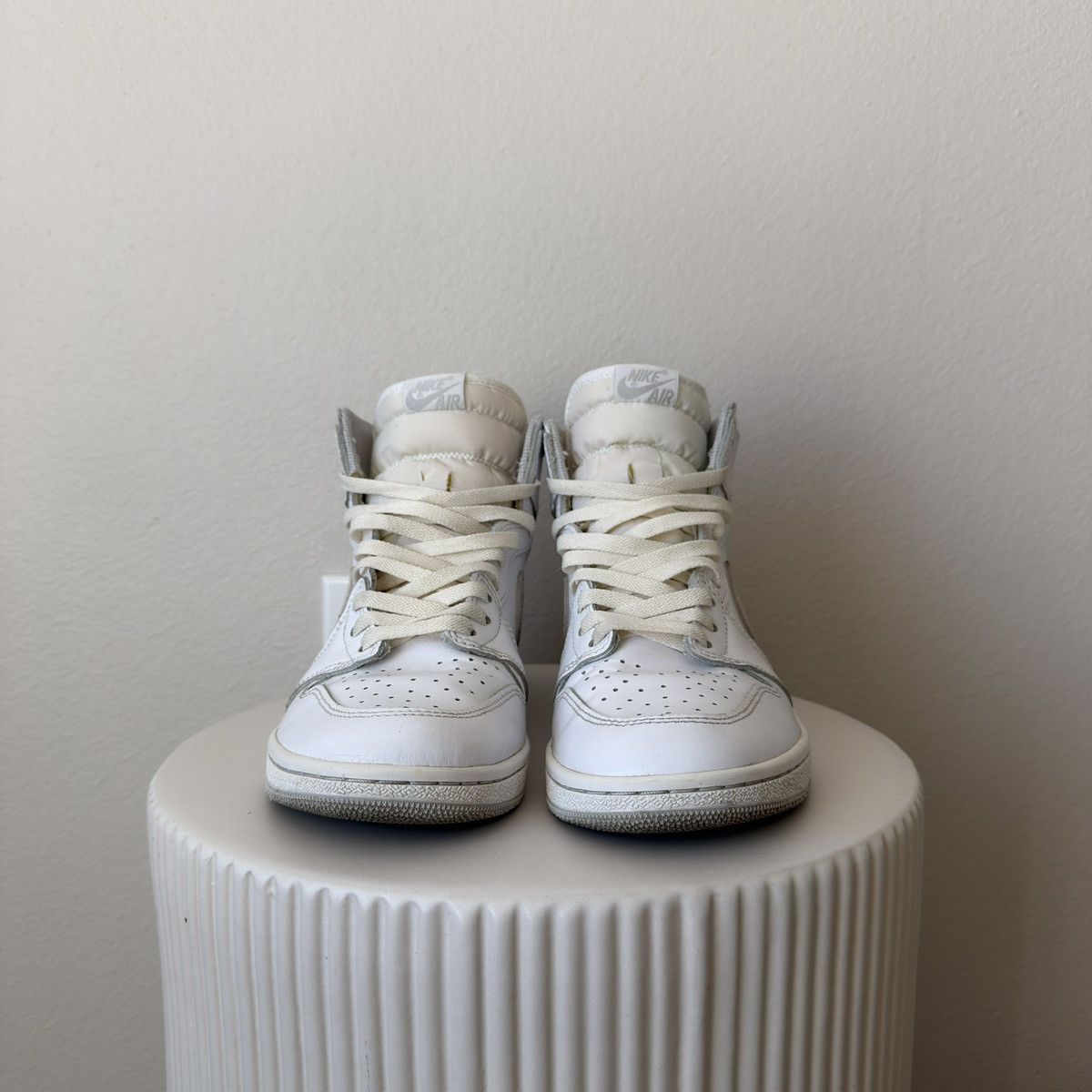 Nike Air Jordan 1 Retro High ‘85 OG ‘Neutral Grey’ Size US 9.5 / EU 42-43 - 5 Thumbnail
